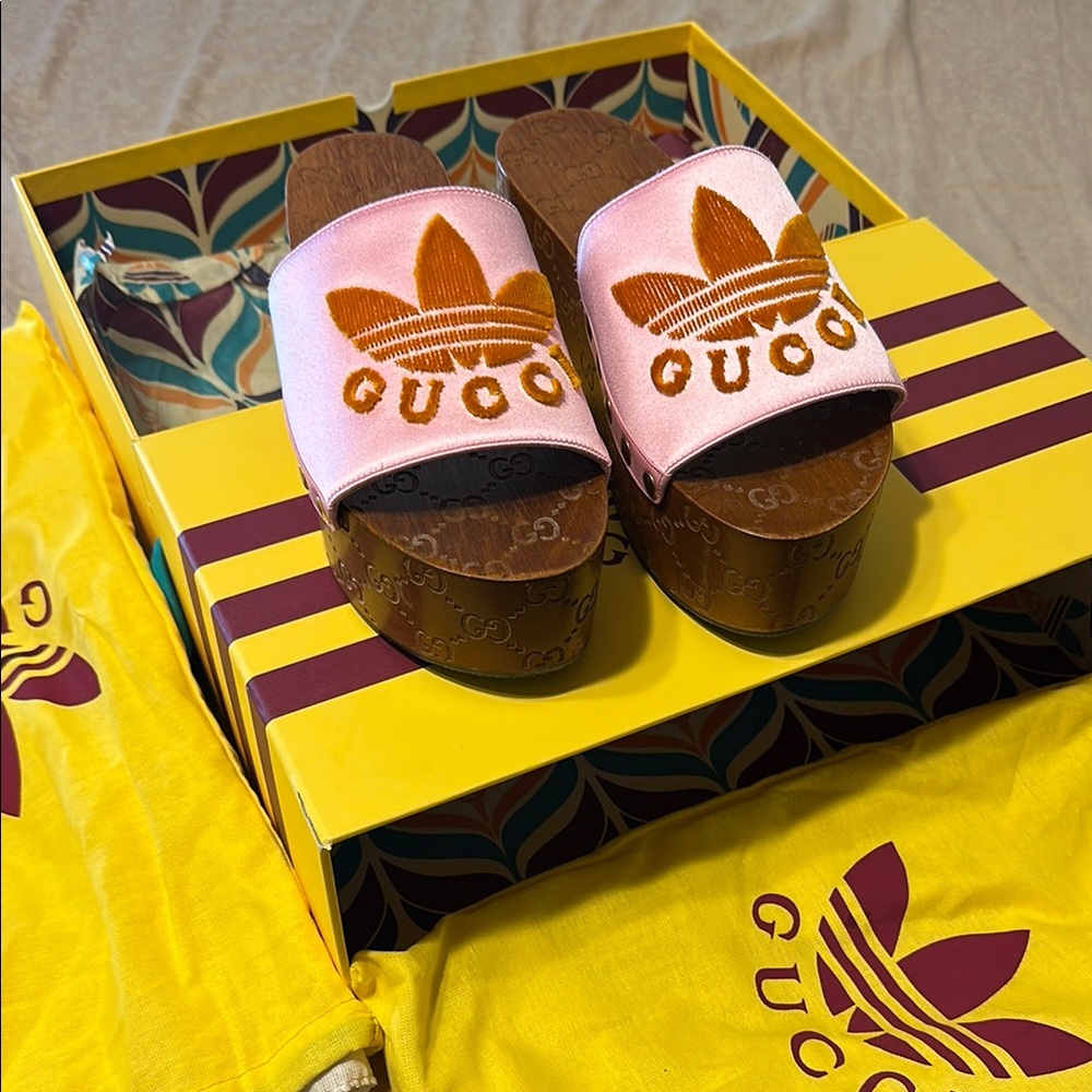 Gucci Pink and Brown Logo Slides